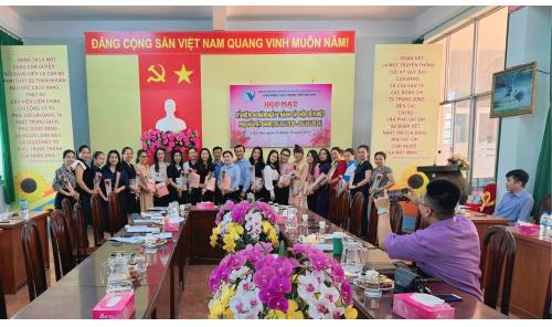 TRUNG TÂM VĂN HÓA TP. CẦN THƠ TỔ CHỨC  HỌP MẶT KỶ NIỆM NGÀY PHỤ NỮ VIỆT NAM 20/10